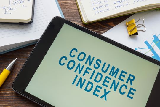 Consumer confidence rises slightly in May