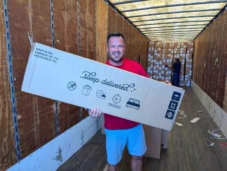 Hope to Dream donates 1,000 mattresses to Sleep in Heavenly Peace as part of 5-year partnership 